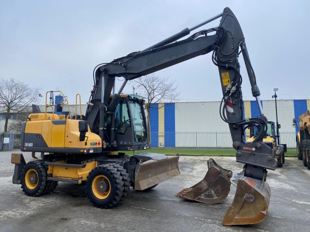 Volvo EW160D Mobiele Graafmachine Mobilbagger Wheeled Excavator Lamers Machinery (17)