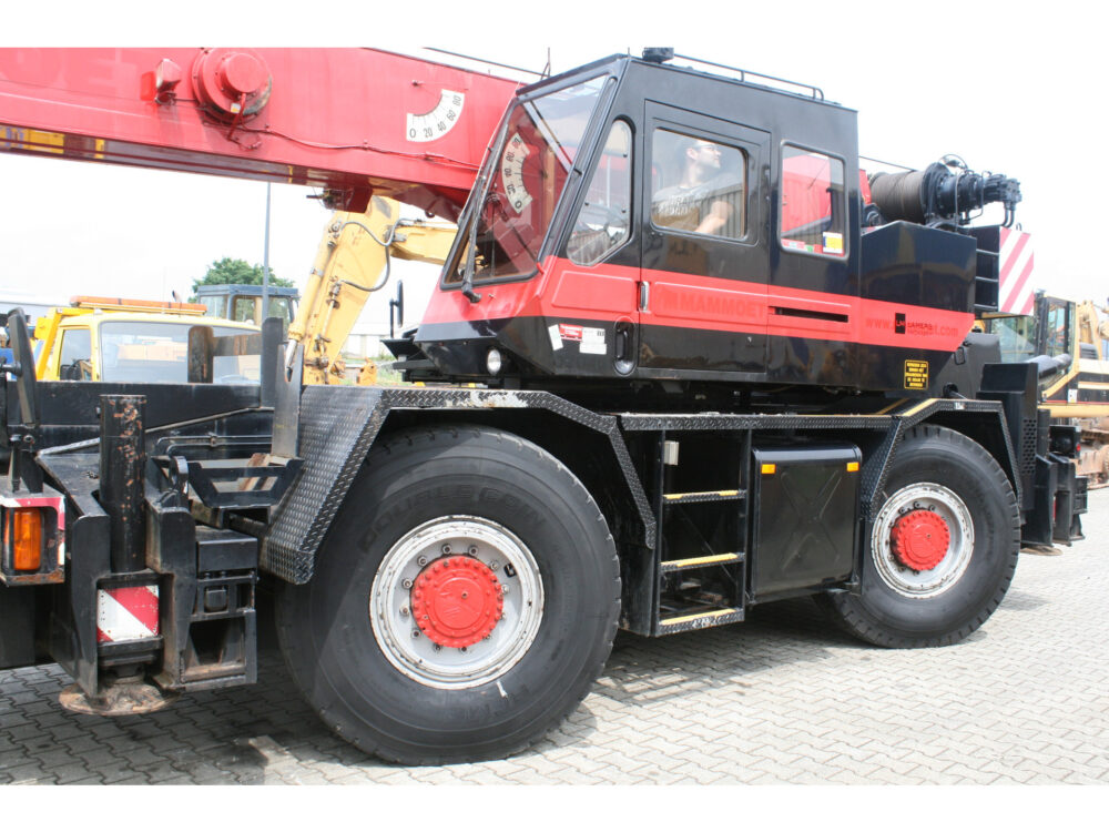 Tadano TR 300 EX ruwterrein kraan