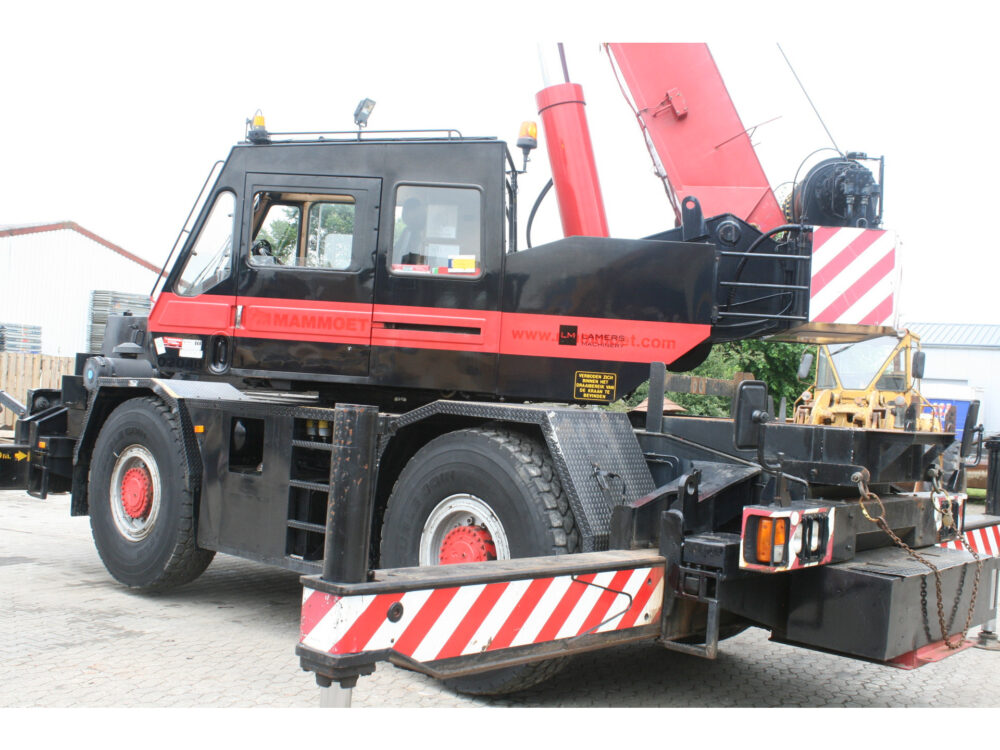 Tadano TR 300 EX ruwterrein kraan