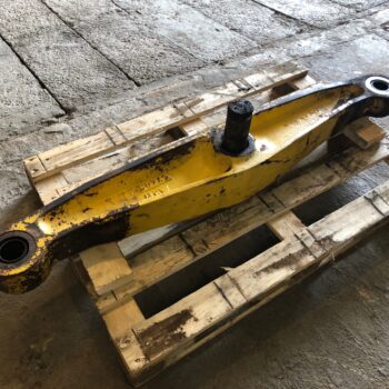 Komatsu D65 EX-15 equalizer 14X-50-11110