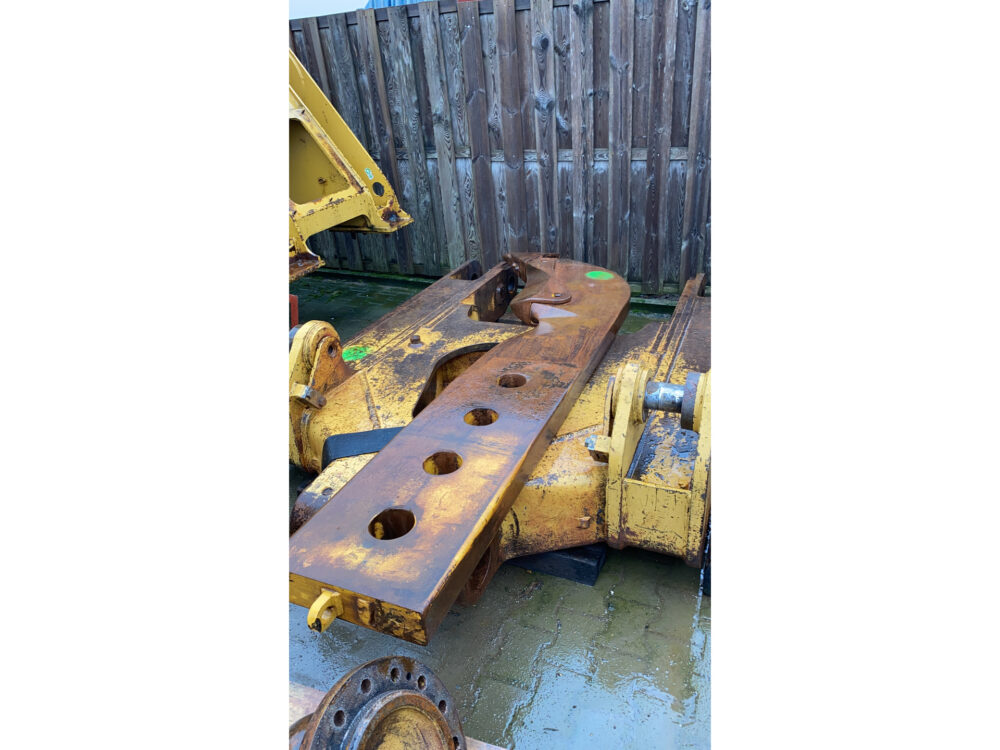 complete Caterpillar D11R 7PZ in parts!!