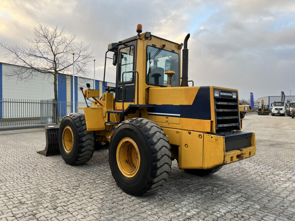 Komatsu WA180-1 wiellader