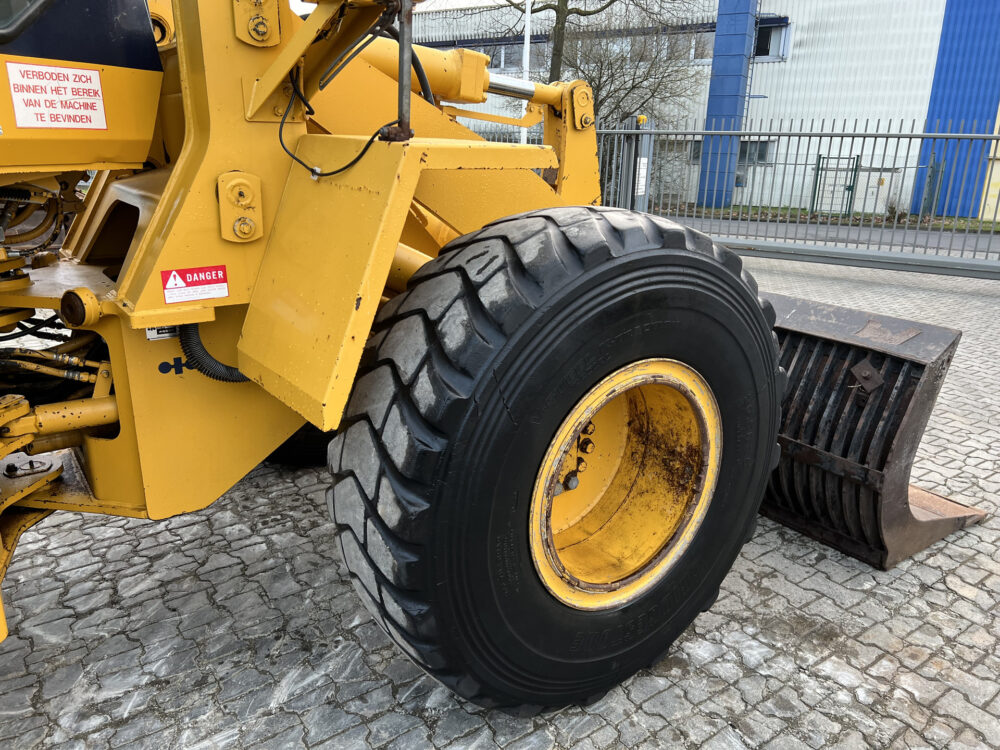 Komatsu WA180-1 wiellader