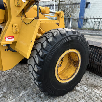 Komatsu WA180-1 wiellader