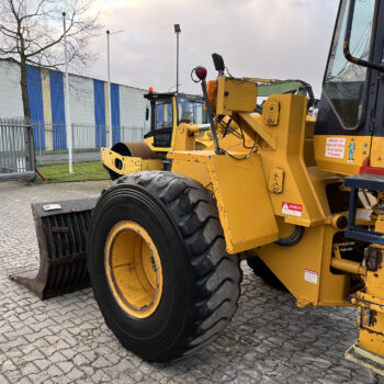 Komatsu WA180-1 wiellader