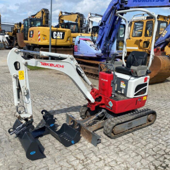 Takeuchi TB210R minigraver