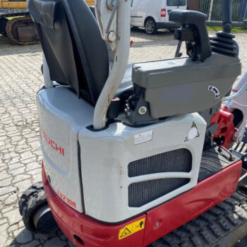 Takeuchi TB210R minigraver