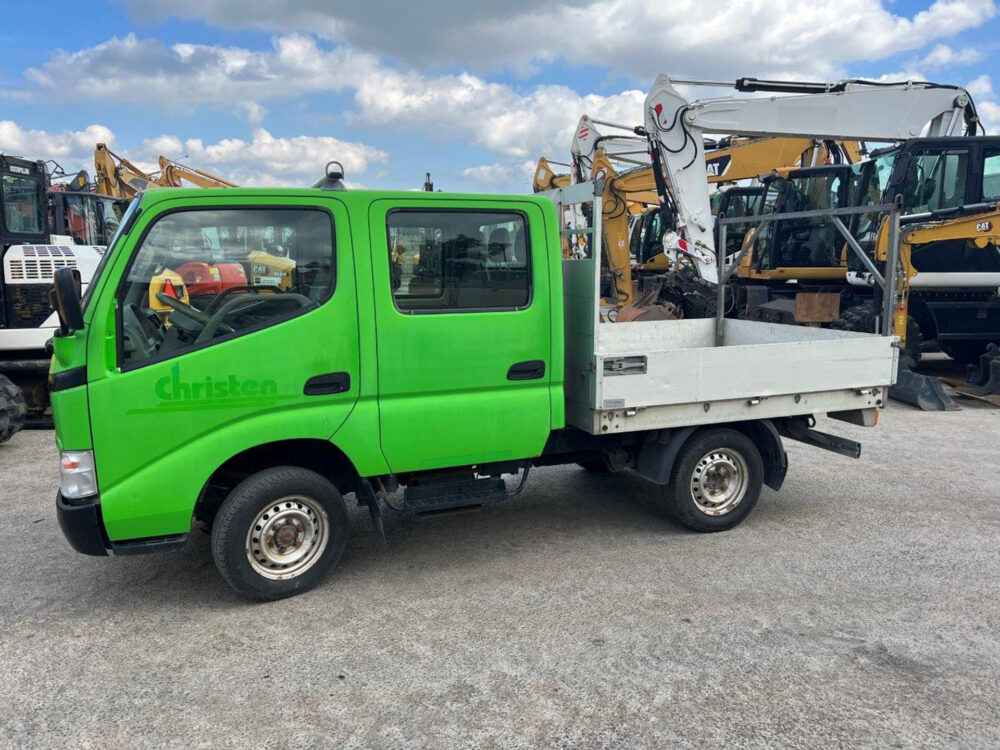 Toyota Dyna 100 3.0 bakwagen dubbele cab