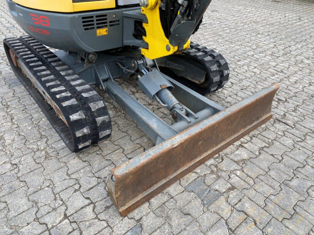 Wacker Neuson EZ38 minigraver