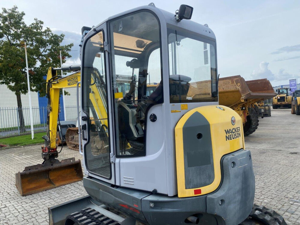 Wacker Neuson EZ38 minigraver