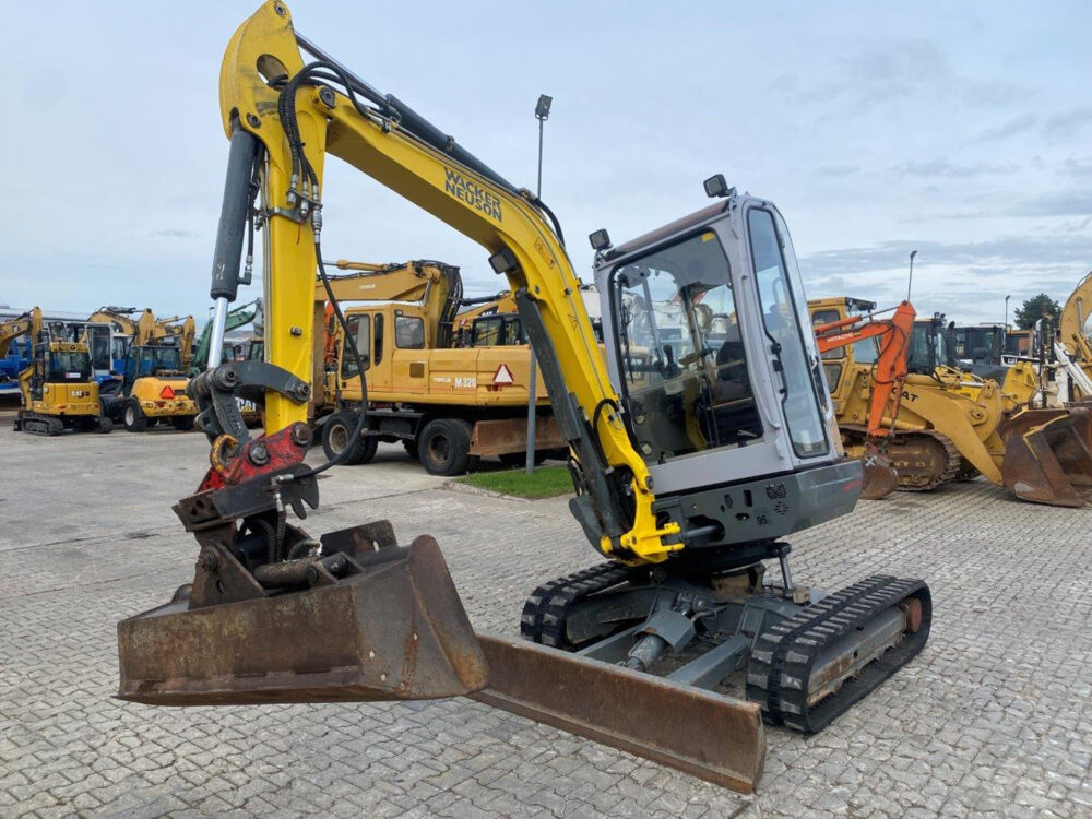 Wacker Neuson EZ38 minigraver