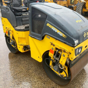 Bomag BW 100 AD-5 wals