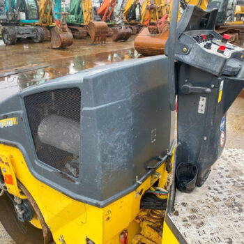 Bomag BW 100 AD-5 wals