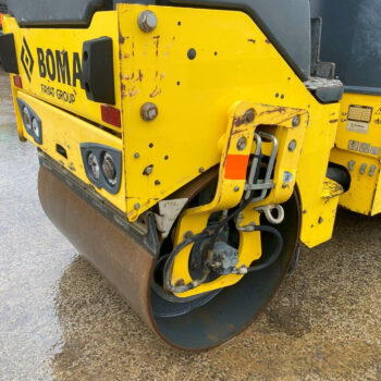 Bomag BW 100 AD-5 wals