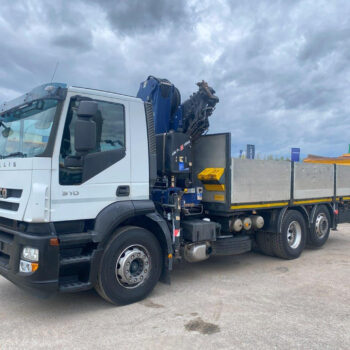 Iveco Stralis 310 6×2 + Amco Veba 924ts7