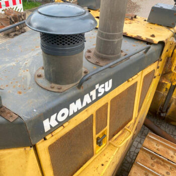 Komatsu D155 AX-6 bulldozer