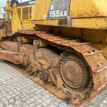 Komatsu D155 AX-6 bulldozer