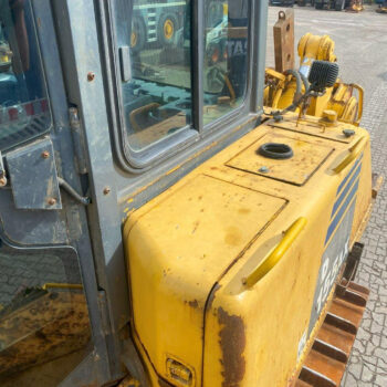 Komatsu D155 AX-6 bulldozer