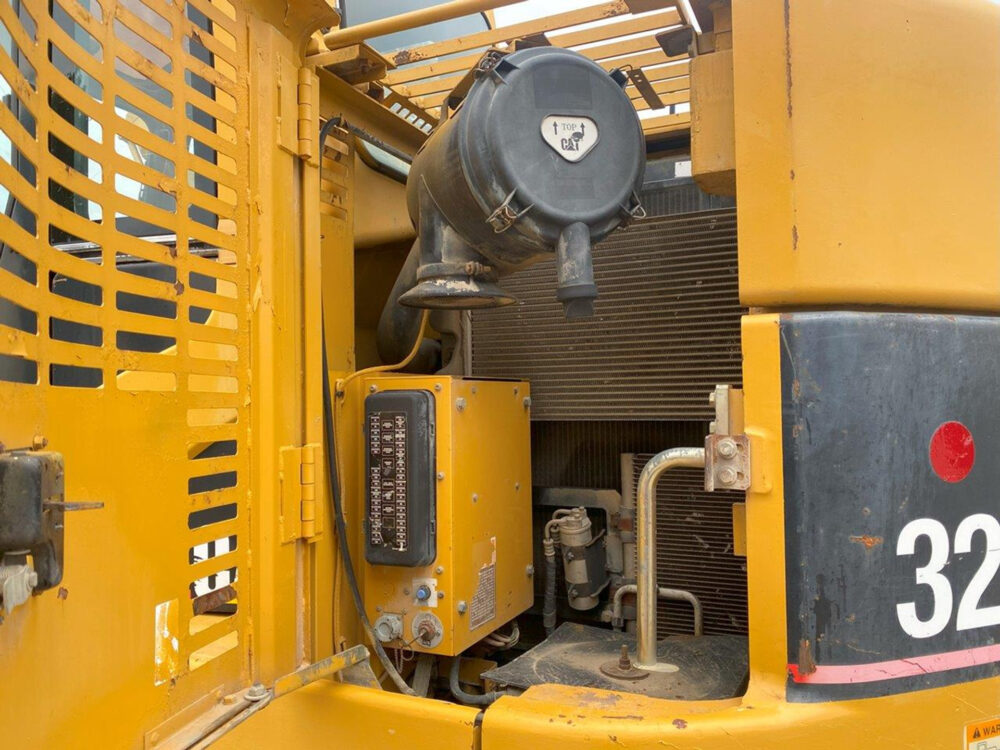 Caterpillar 321C LCR Rupsgraafmachine