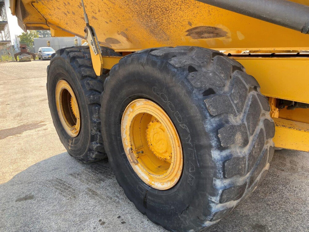 Volvo A30F 6×6 knikdumper