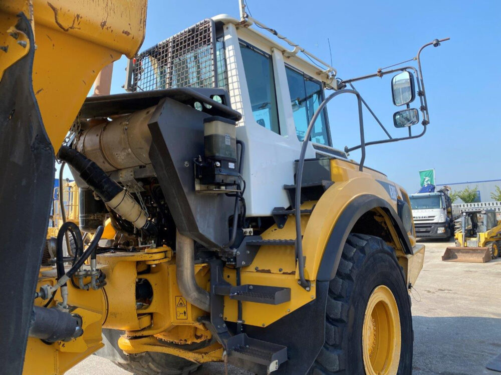 Volvo A30F 6×6 knikdumper