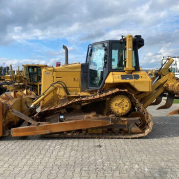 Caterpillar D6N XL bulldozer