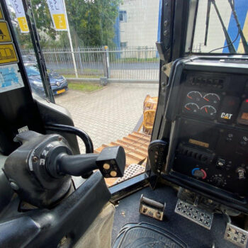 Caterpillar D6N XL bulldozer