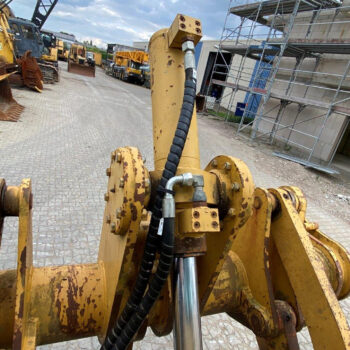 Caterpillar D6N XL bulldozer