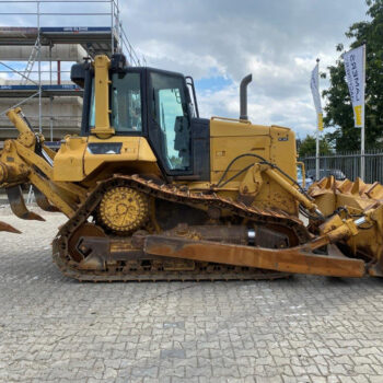 Caterpillar D6N XL bulldozer