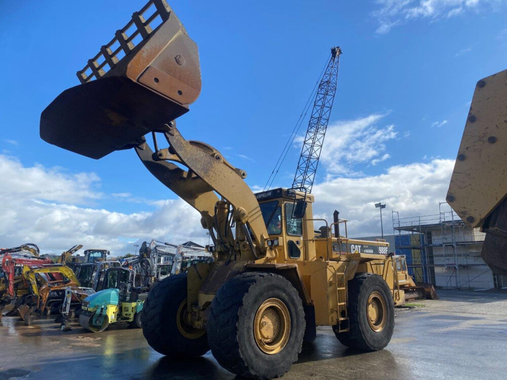 Caterpillar 988F wiellader