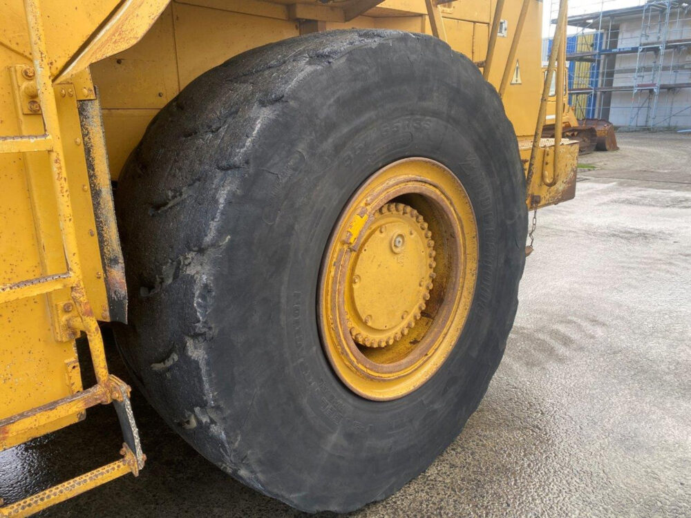 Caterpillar 988F wiellader