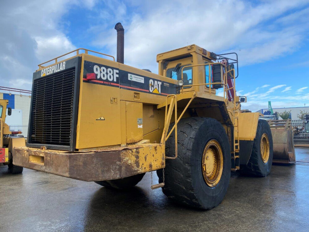 Caterpillar 988F wiellader