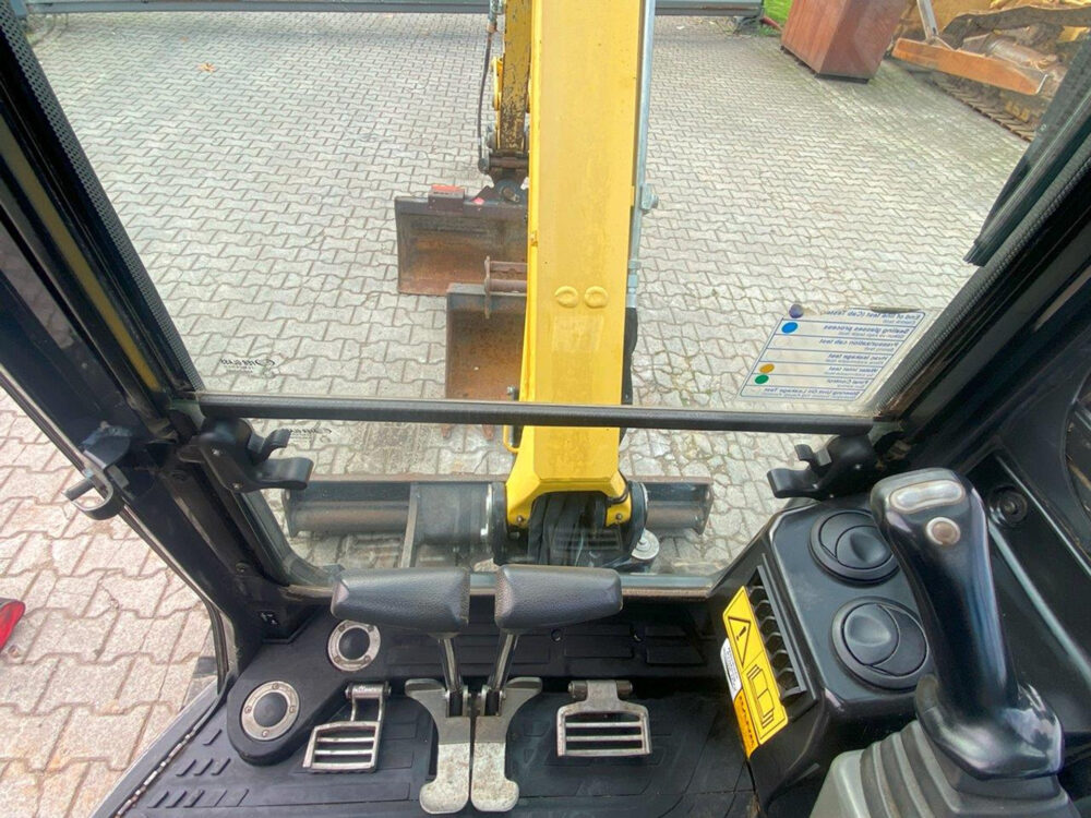 Yanmar VIO25-4 minigraver