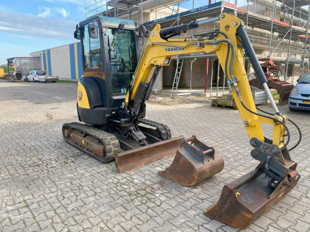 Yanmar VIO25-4 minigraver