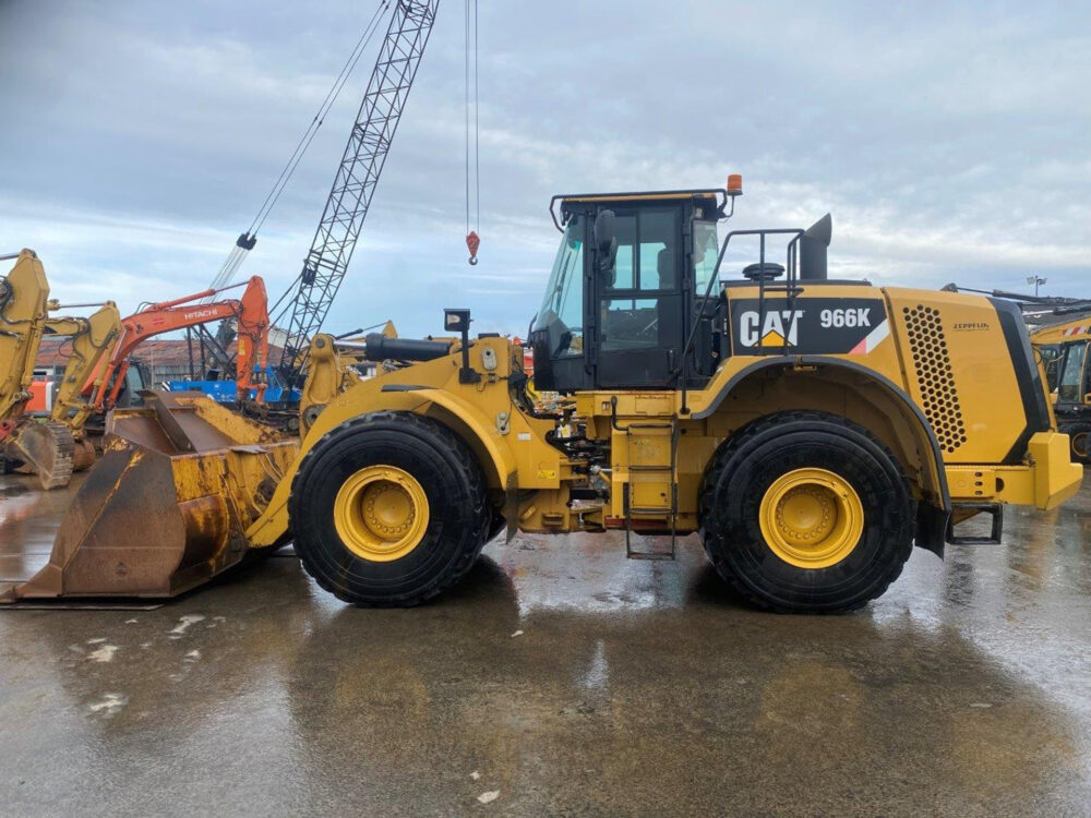 Caterpillar 966K wiellader