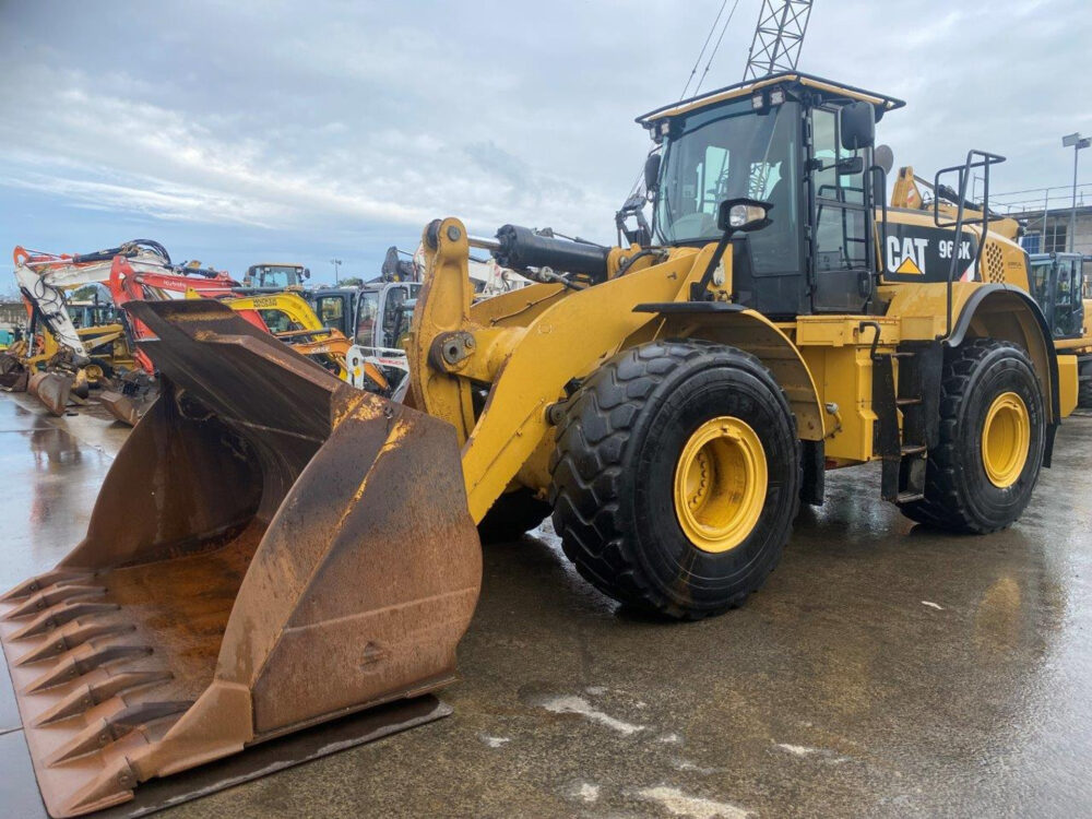 Caterpillar 966K wiellader