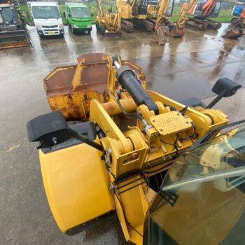 Caterpillar 966K wiellader