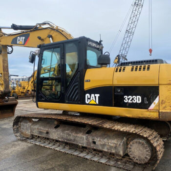 Caterpillar 323 D rupsgraafmachine