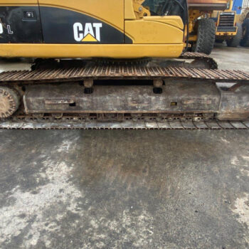 Caterpillar 323 D rupsgraafmachine