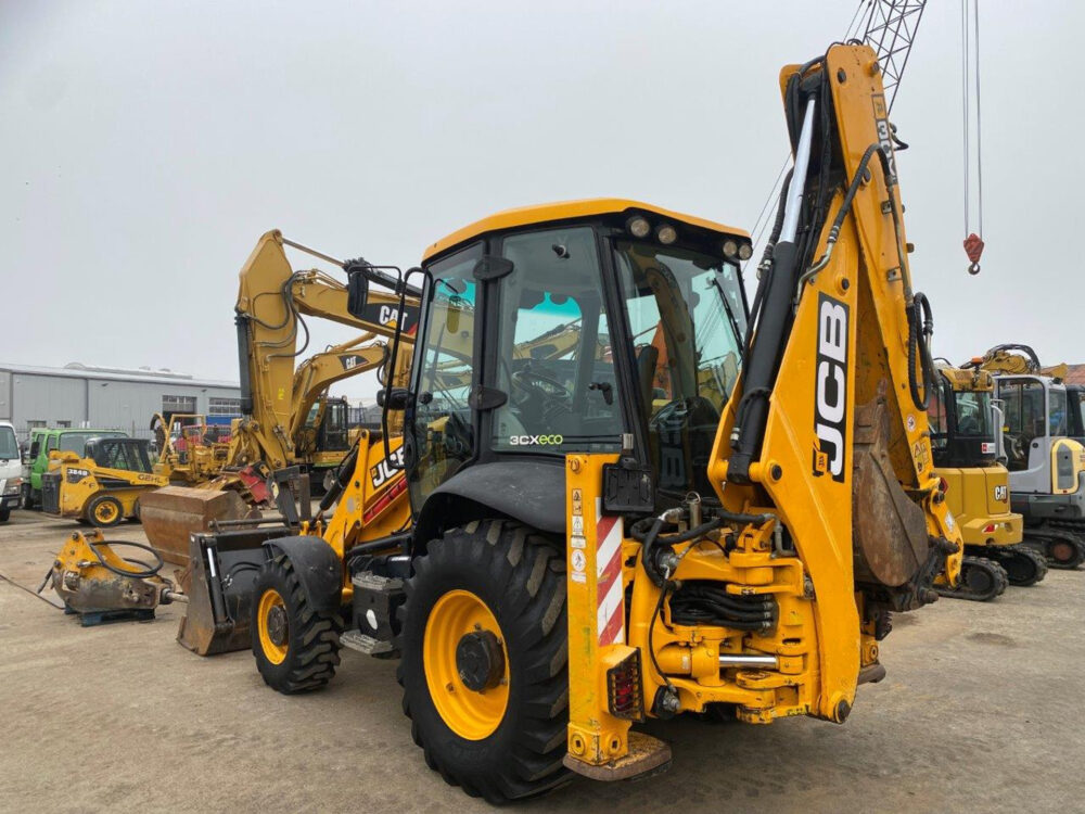 JCB 3CX sitemaster + 3 bakken + hamer