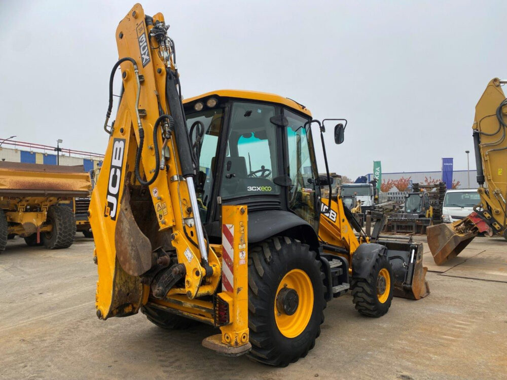 JCB 3CX sitemaster + 3 bakken + hamer