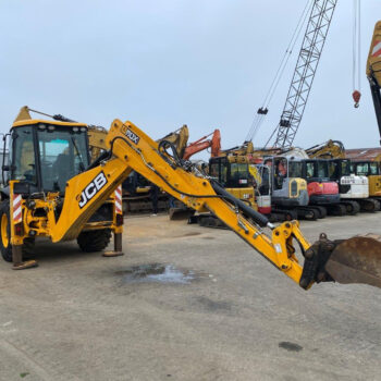 JCB 3CX sitemaster + 3 bakken + hamer