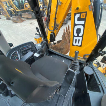 JCB 3CX sitemaster + 3 bakken + hamer