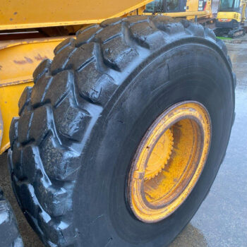 Volvo A25E 6×6 knikdumper