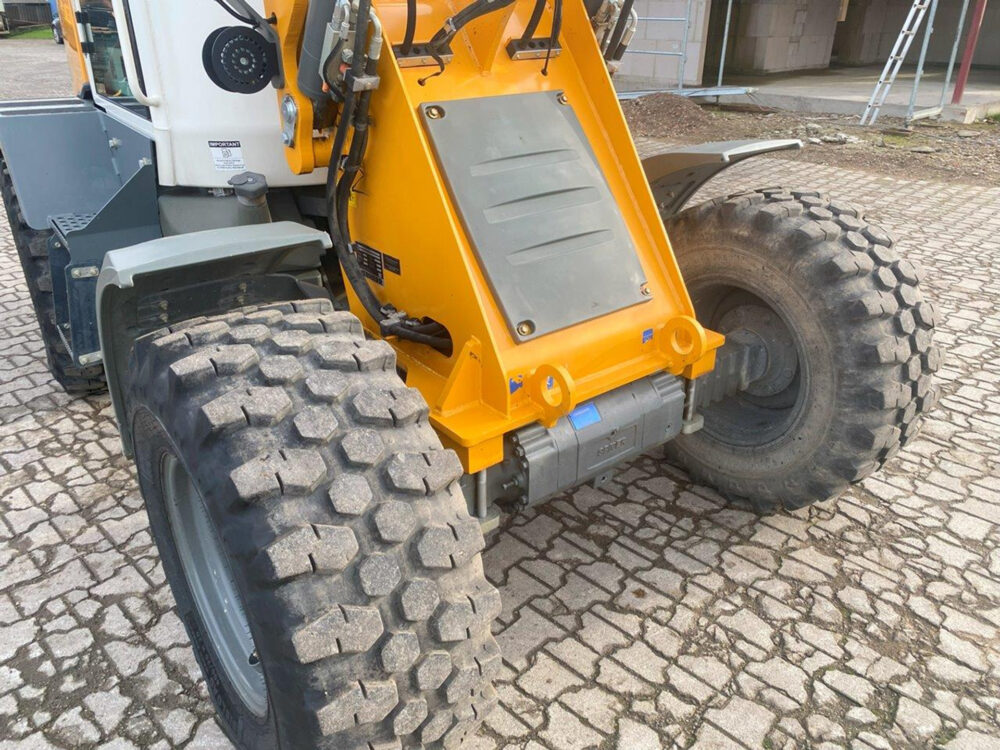 Liebherr L509 speeder stereo wiellader