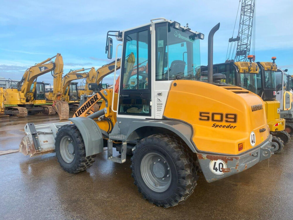 Liebherr L509 speeder stereo wiellader