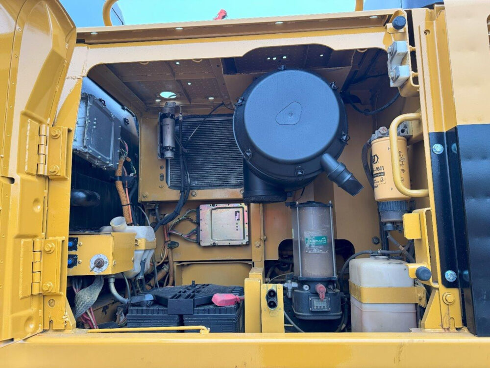 Caterpillar 345 CL rupsgraafmachine