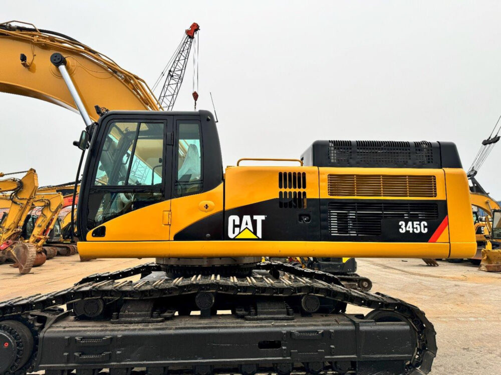 Caterpillar 345 CL rupsgraafmachine