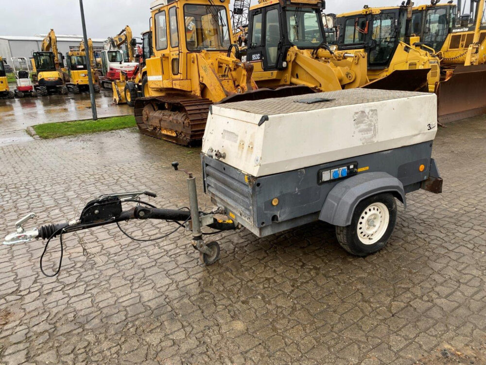 Atlas Copco XAS97DD (compressor + gen)