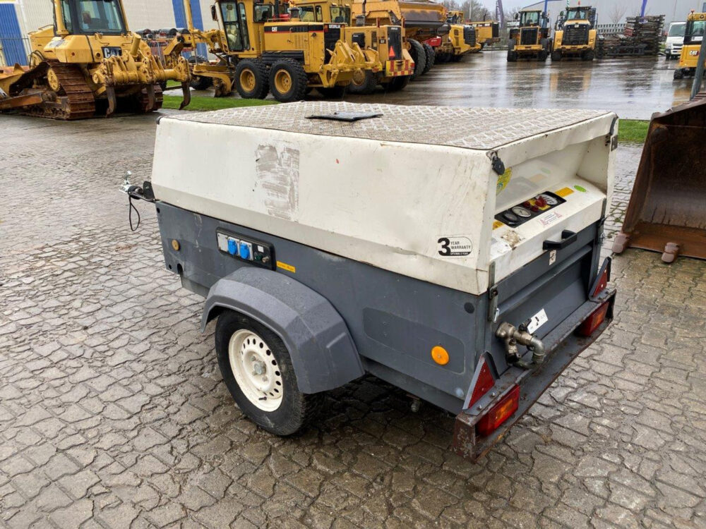 Atlas Copco XAS97DD (compressor + gen)